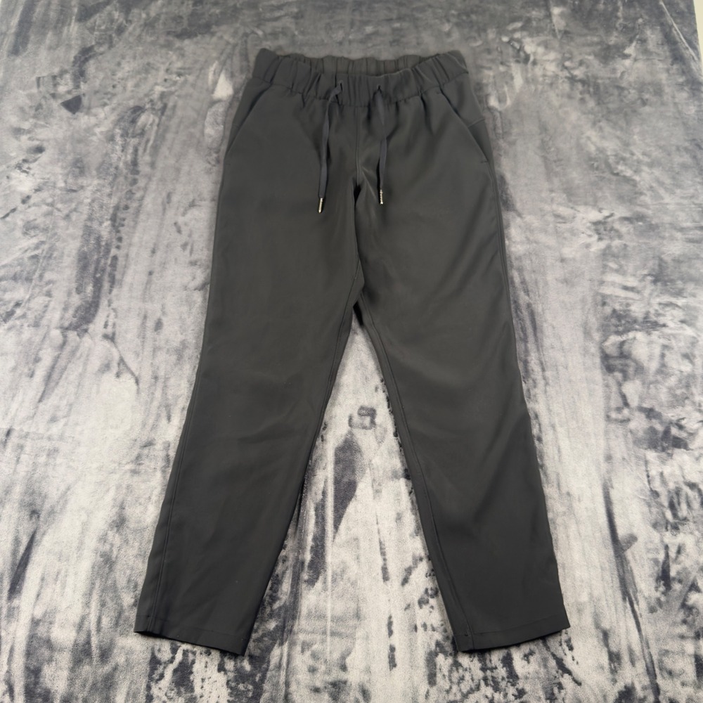 Lululemon On The Fly Pant Womens 6 Black 7/8 Length Jogger Trouser